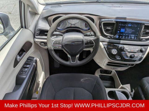 2017 Chrysler Pacifica Touring