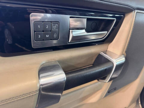 2016 Land Rover LR4 HSE LUX