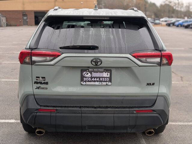 2020 Toyota RAV4 XLE