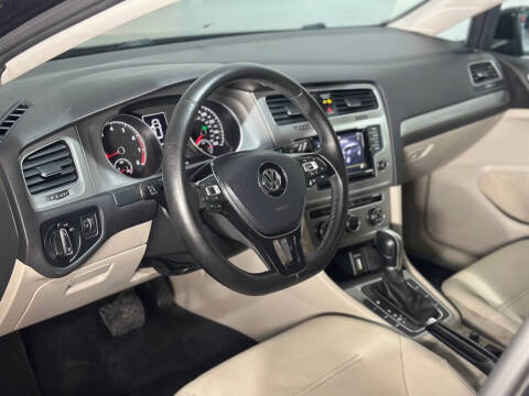 2015 Volkswagen Golf