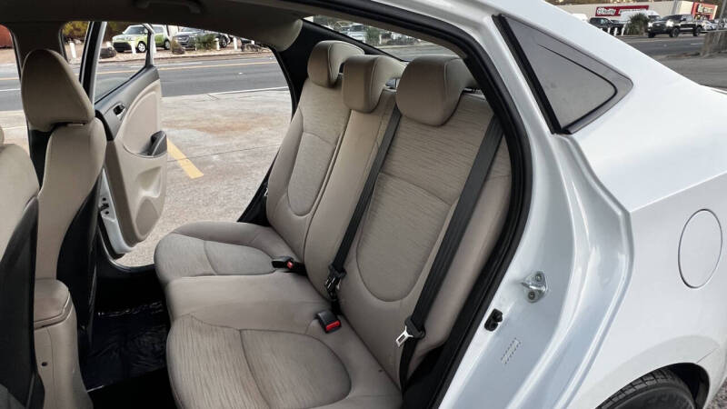 2017 Hyundai Accent Value Edition