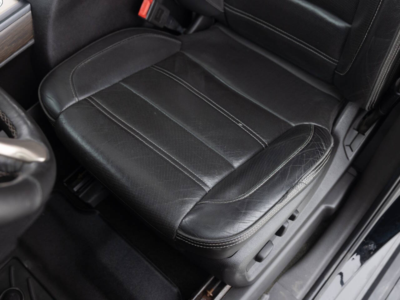 Used Car 2017 Gmc Sierra 1500  Denali 4x4 4dr Crew Cab 5.8 Ft. Sb For Sale Under $35,000 In Coal City, Illinois