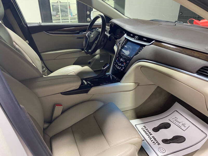 2016 Cadillac XTS Luxury