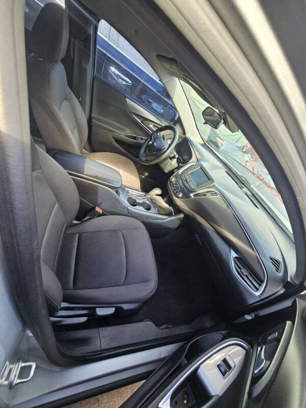 2017 Chevrolet Malibu LT