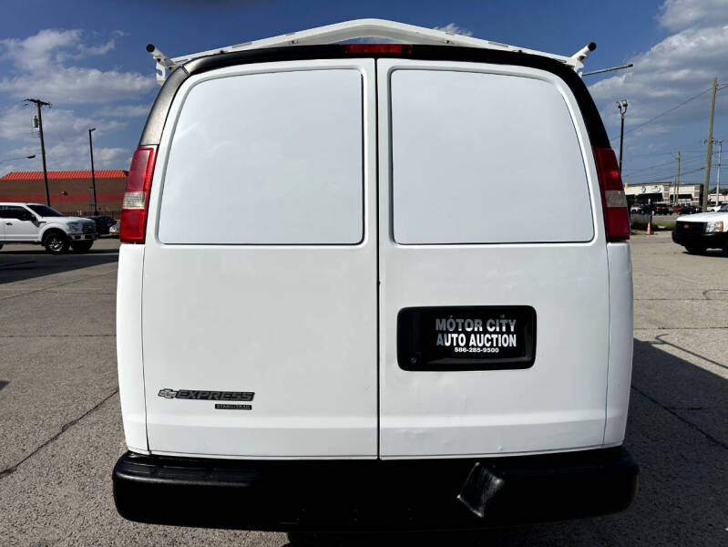 2013 Chevrolet Express 1500