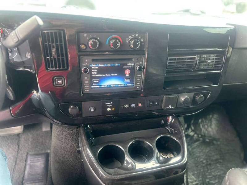 2019 Chevrolet Express 2500