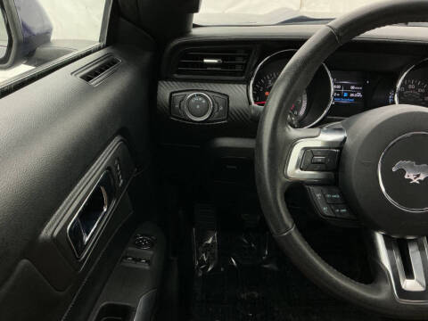 2016 Ford Mustang V6