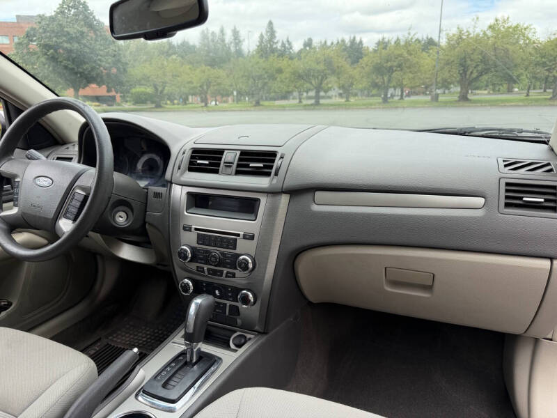 2010 Ford Fusion SE