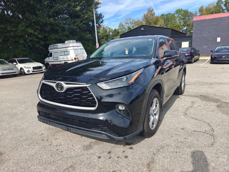 2023 Toyota Highlander LE