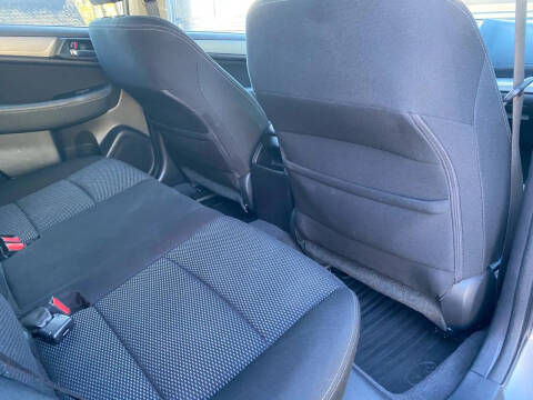 2017 Subaru Outback 2.5i Premium