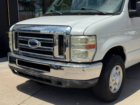2012 Ford E-Series