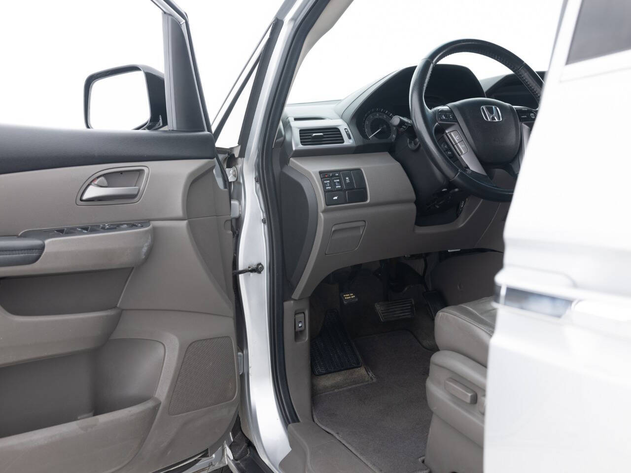 Used Car 2011 Honda Odyssey  Ex L 4dr Mini Van For Sale Under $10,000 In Coal City, Illinois