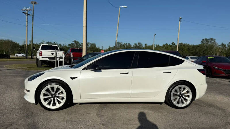 2021 Tesla Model 3 Standard Range Plus