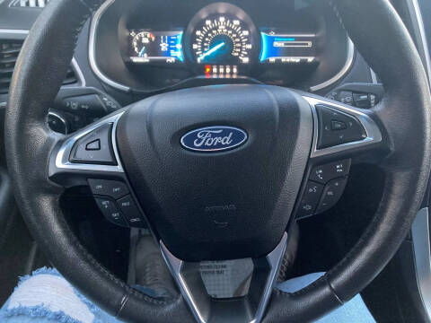 2021 Ford Edge