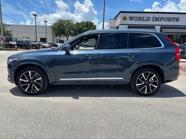 2024 Volvo XC90 B5 Plus Bright Theme