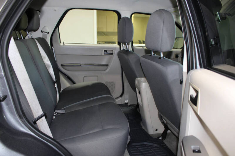 2011 Ford Escape XLS
