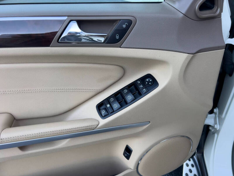 2012 Mercedes-Benz GL-Class GL 450 4MATIC