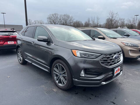 2019 Ford Edge Titanium