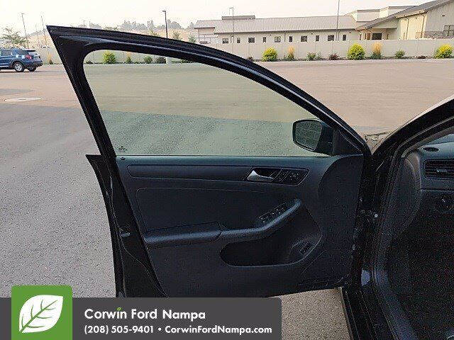 2016 Volkswagen Jetta