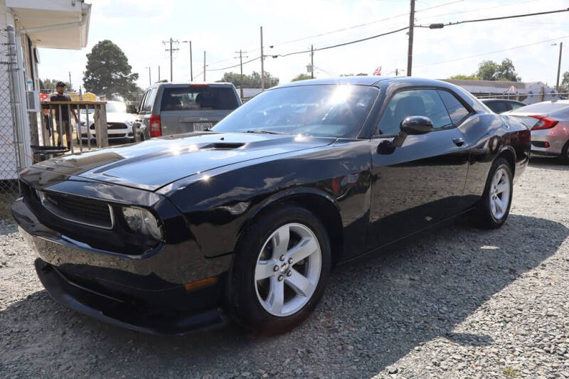 2014 Dodge Challenger SXT