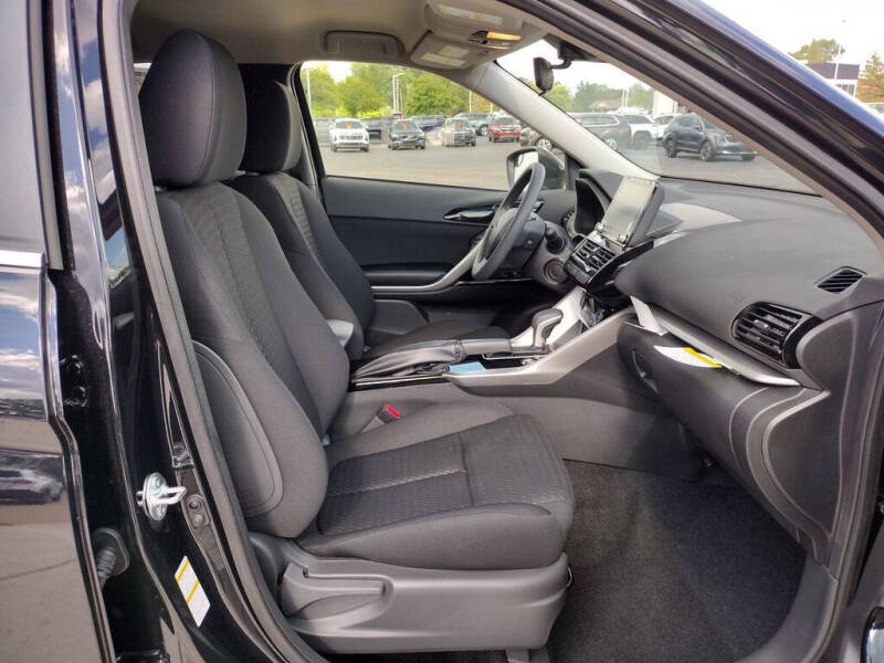 2026 Mitsubishi Eclipse Cross LE