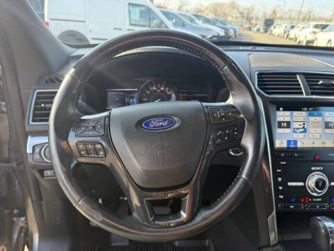 2019 Ford Explorer Sport