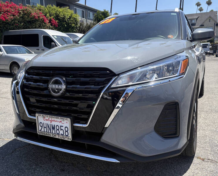 2023 Nissan Kicks SV