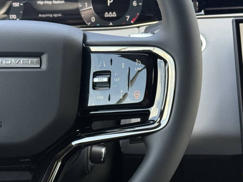 2026 Land Rover Range Rover Evoque P250 Dynamic SE