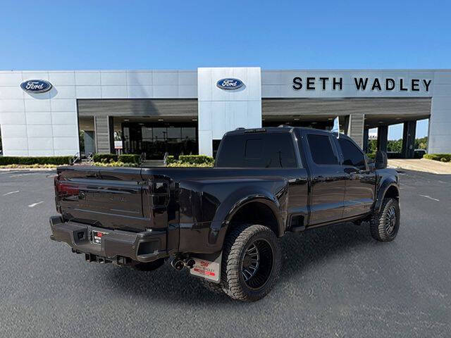 2023 Ford F-450 Super Duty Platinum