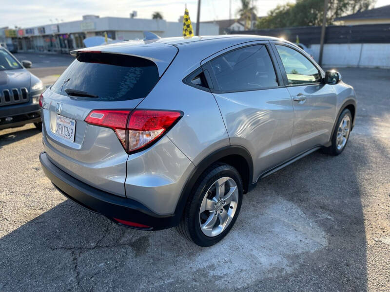 2017 Honda HR-V LX