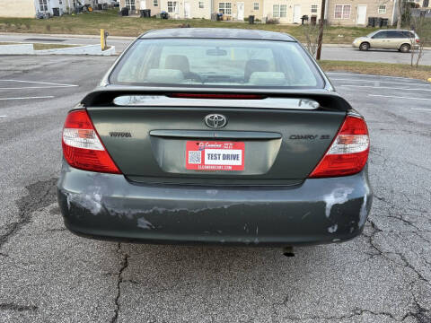 2004 Toyota Camry LE