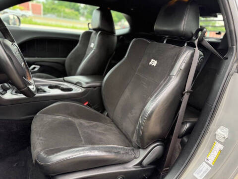 2017 Dodge Challenger R/T