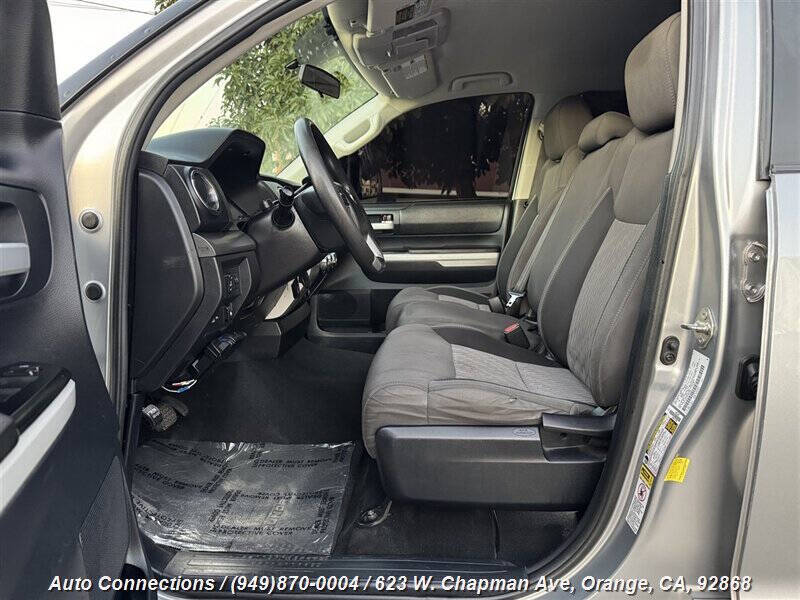 2015 Toyota Tundra SR5