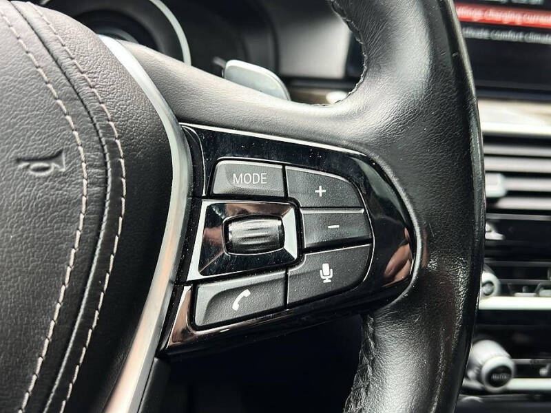 2018 BMW 5 Series 530e iPerformance