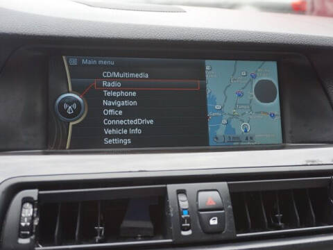 2011 BMW 5 Series 528i