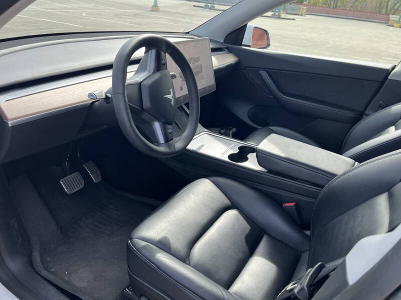 2022 Tesla Model Y Long Range