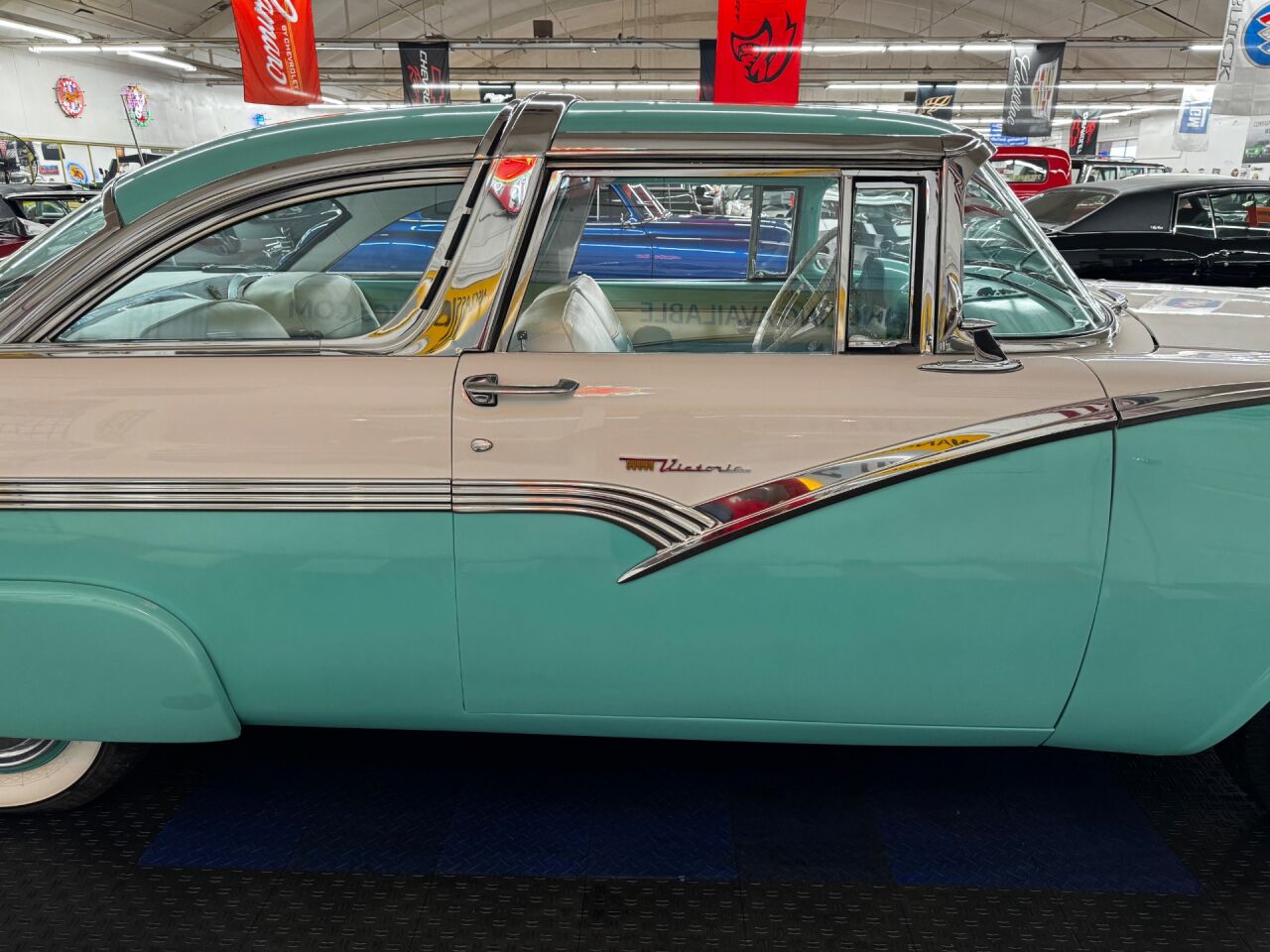 1956 Ford Crown Victoria 30