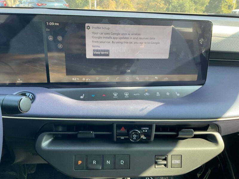 2026 Nissan LEAF Platinum+