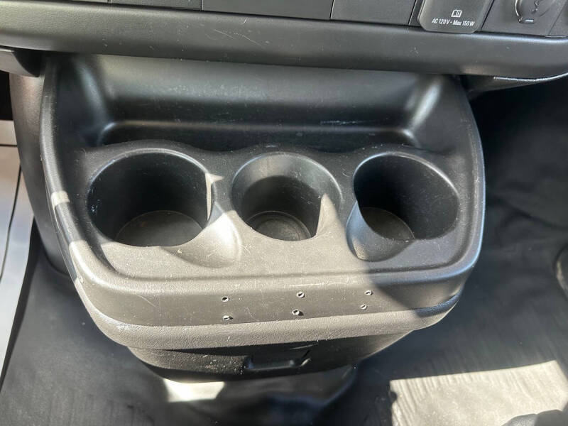 2018 Chevrolet Express 2500