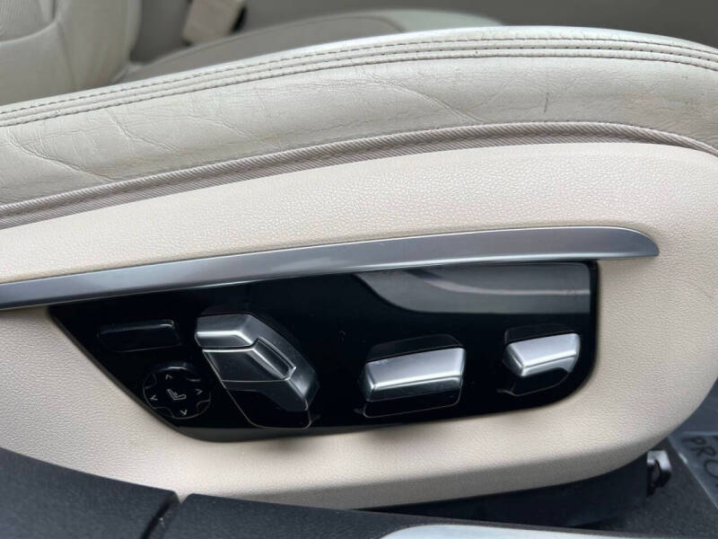 2016 BMW 7 Series 750i xDrive