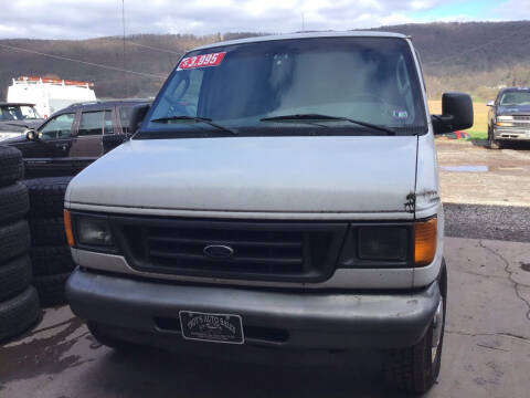 2004 Ford E-Series Cargo for sale at Troy's Auto Sales in Dornsife PA