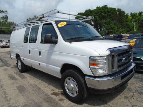 2013 Ford E-Series E-350 SD