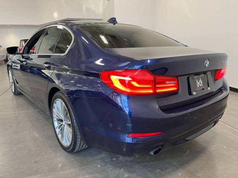 2017 BMW 5 Series 530i