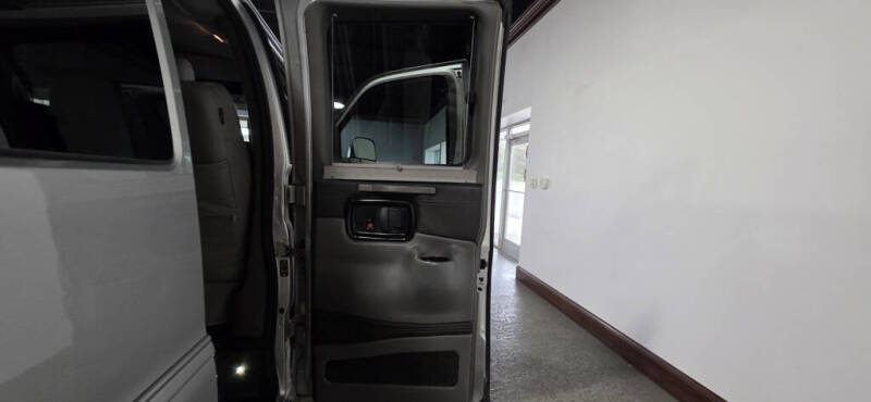 2019 GMC Savana 2500