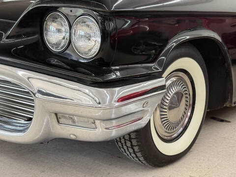 1959 Ford Thunderbird