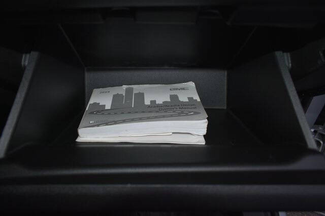 2019 GMC Acadia SLE-2