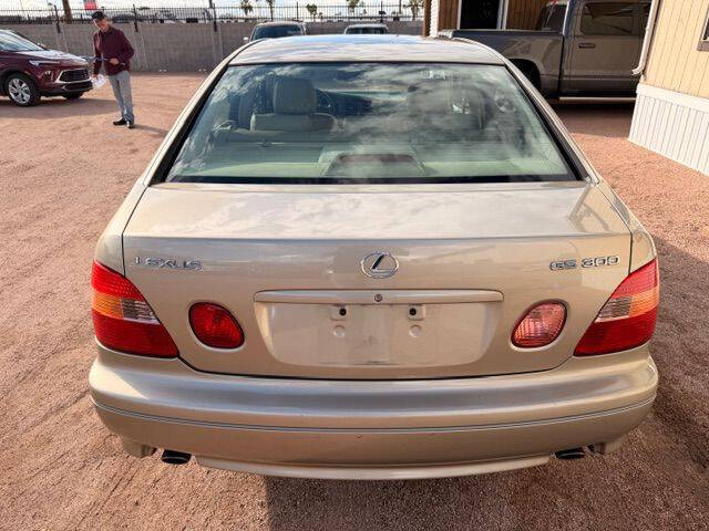 2000 Lexus GS 300