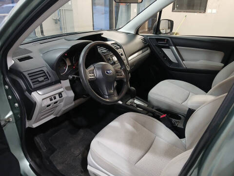 2014 Subaru Forester 2.5i