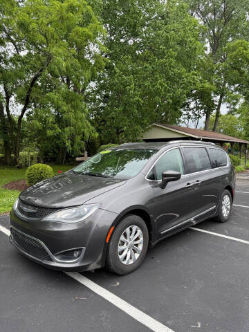 2019 Chrysler Pacifica Touring L