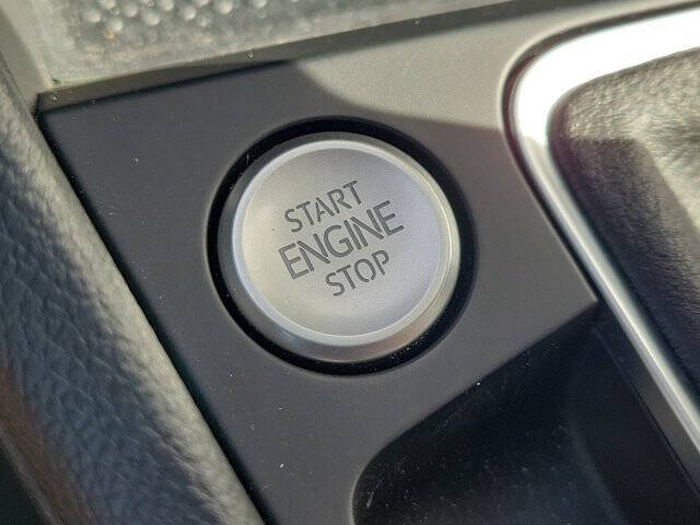 2023 Volkswagen Jetta SE